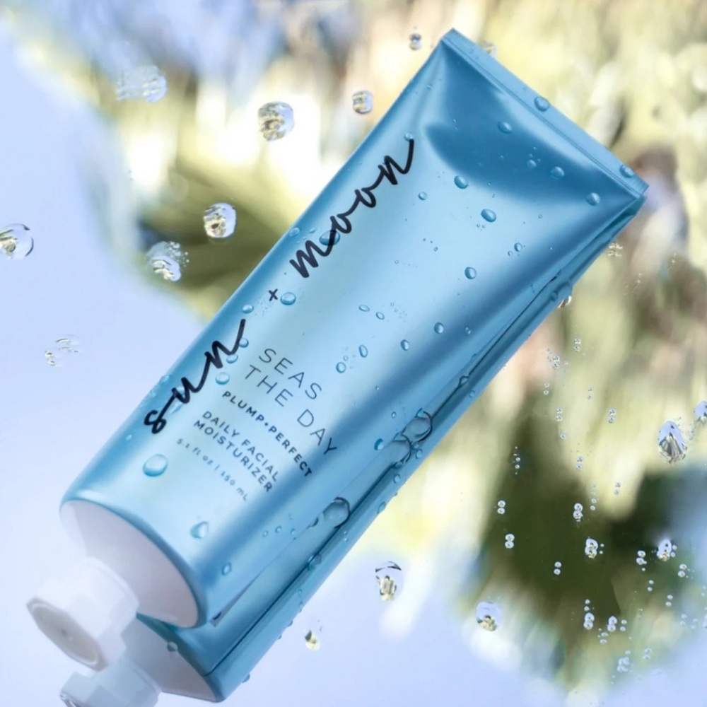 Sun + Moon Seas the Day plump perfect daily facial moisturizer NIB
